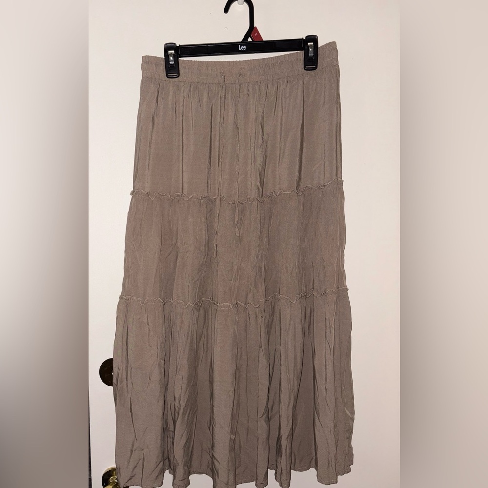 Amazon Women's Maxi Skirt in Taupe